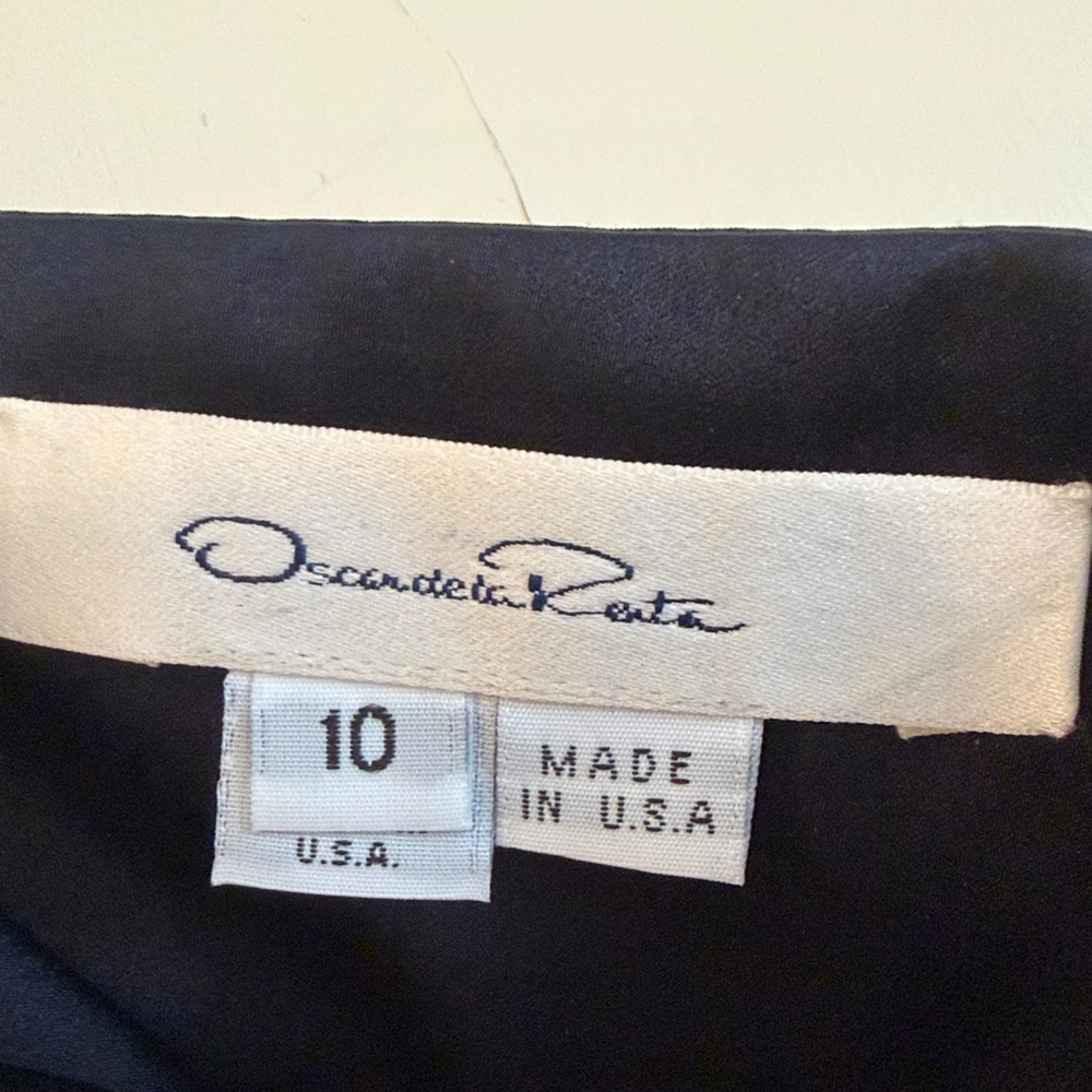 Oscar de la Renta Women’s Navy Blue A-Line Classic Elegant Skirt, size 10‎ View 2